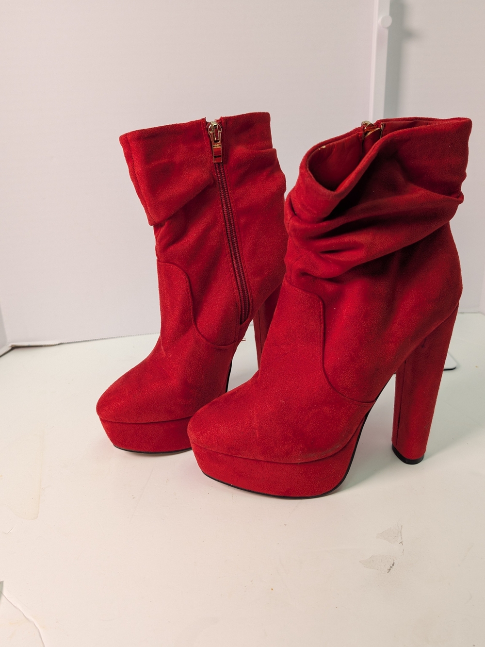 Shoe Dazzle Red Suede Platform Slouch Ankle Boots